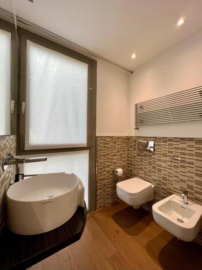 Modern Loft Appartement Milaan Buitenkant foto